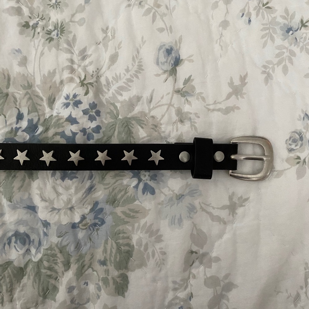 Brandy Melville Star Belt
